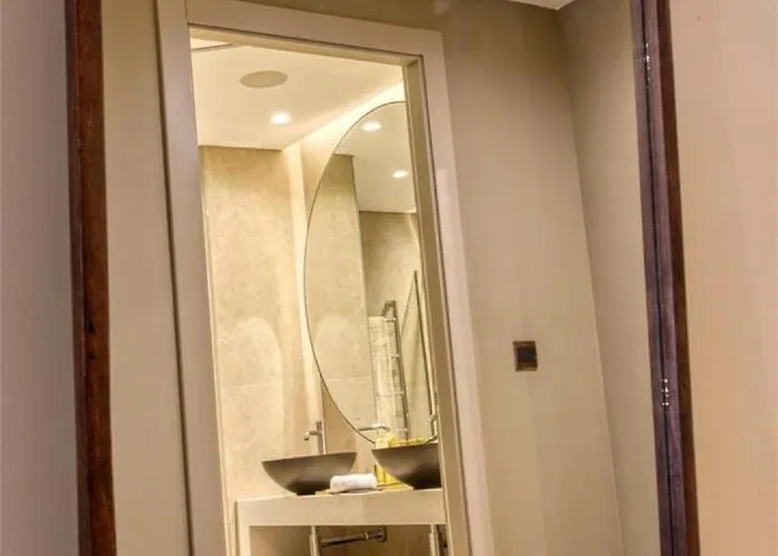 The Viewpoint By 360 Estates *