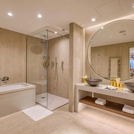 The Viewpoint By 360 Estates - Adults Only *