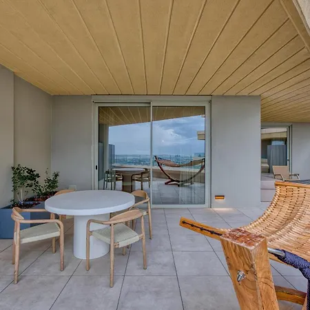 The Viewpoint By 360 Estates Apartment